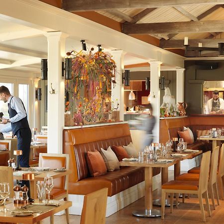 Hotel The Grove Chandler's Cross Esterno foto