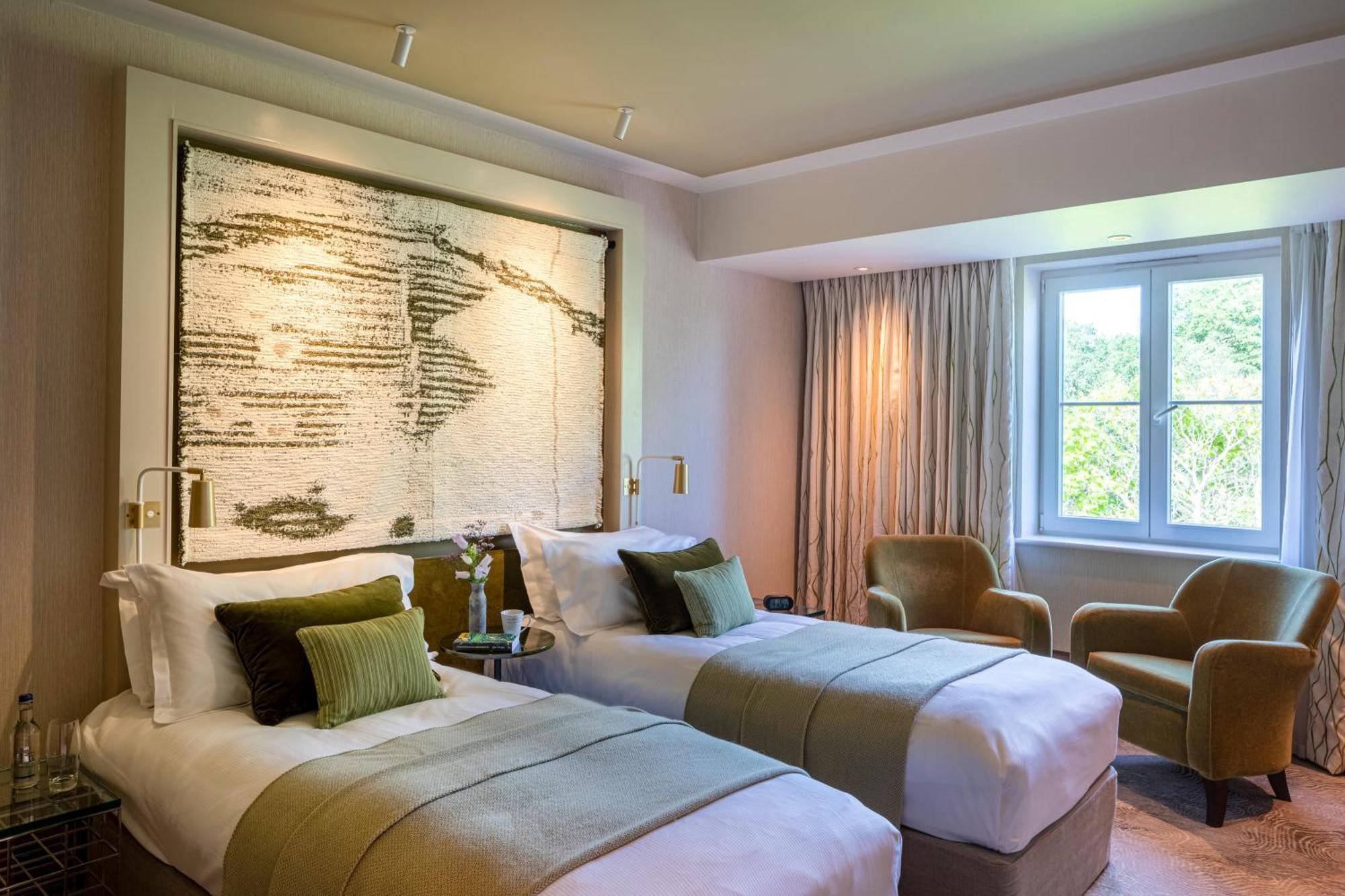 Hotel The Grove Chandler's Cross Esterno foto