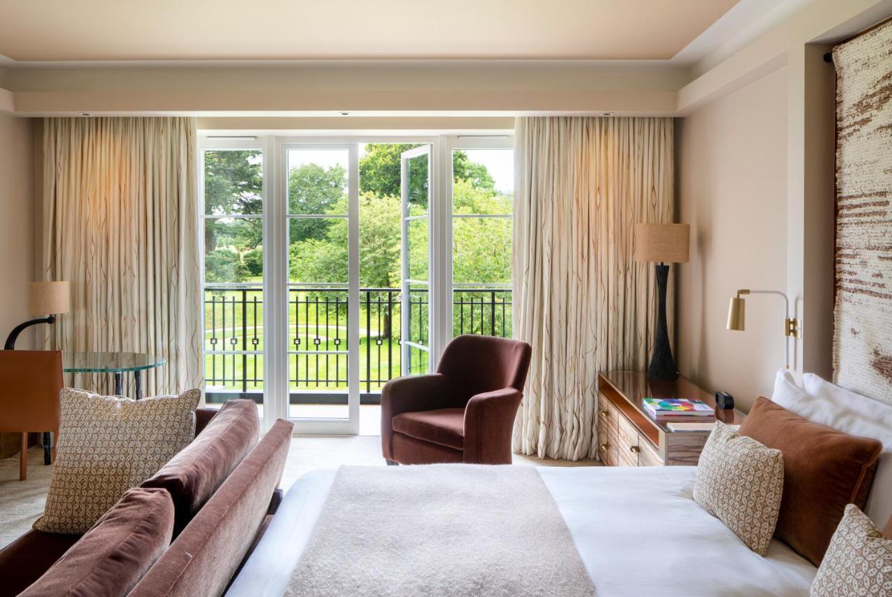 Hotel The Grove Chandler's Cross Esterno foto